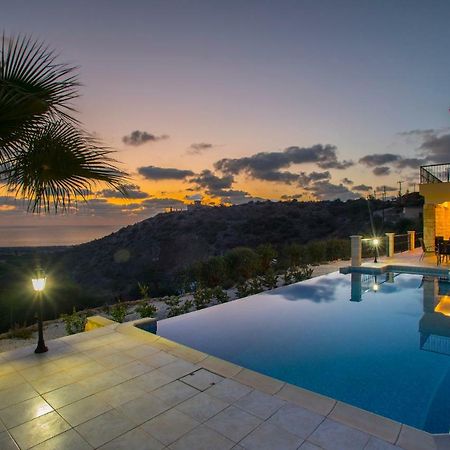 Villa Blue Jadeite Пейя Экстерьер фото